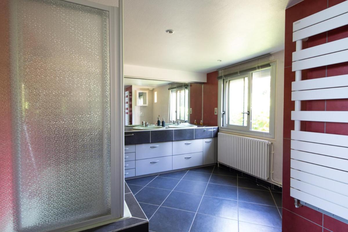 Rive Gauche - Chambres D'Hotes En Bord D'Authion Maze Exterior photo