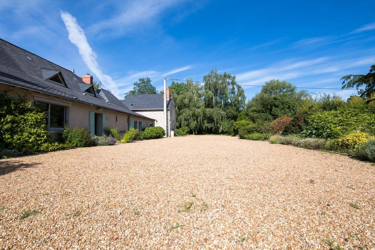 Rive Gauche - Chambres D'Hotes En Bord D'Authion Maze Exterior photo